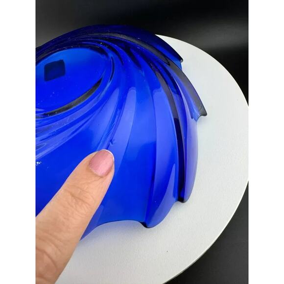 Vintage Arcoroc France Cobalt Blue Glass Bowl, Swirled Glass, Original Sticker - Picture 3 of 5